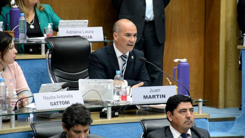 Por el paro docente, Juan Martín insistió con la Emergencia Educativa