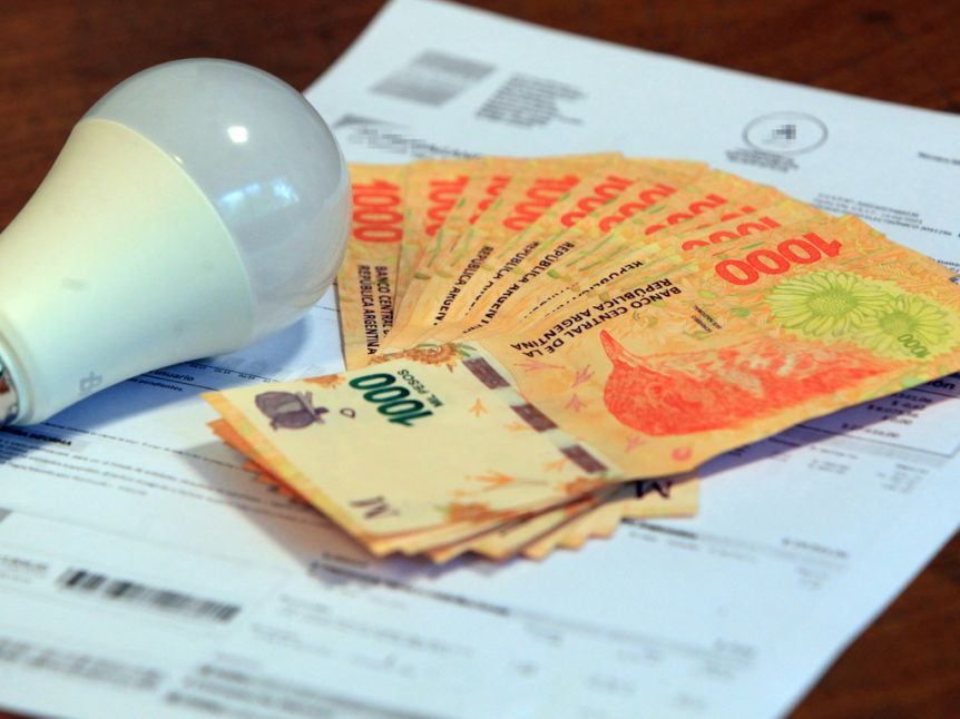 Abril llega con nuevos aumentos: cuáles son y cómo impactarán en los bolsillos