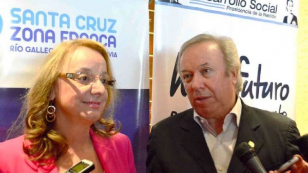 Una engañosa pelea entre tres
