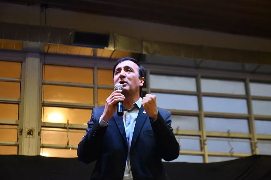 Grasso afianza su armado territorial ante la falta de definiciones del kirchnerismo