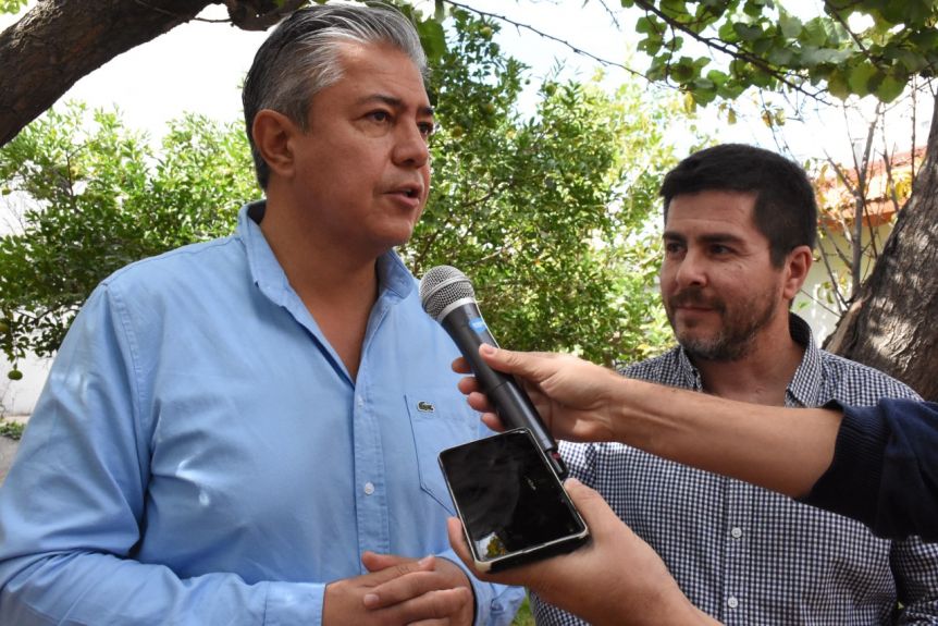 Figueroa comenzó una recorrida por el interior para