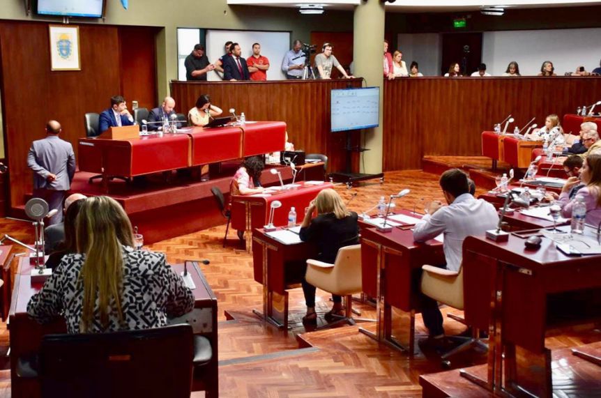 La Legislatura, la caja de resonancia de la política: una difícil y delicada unidad