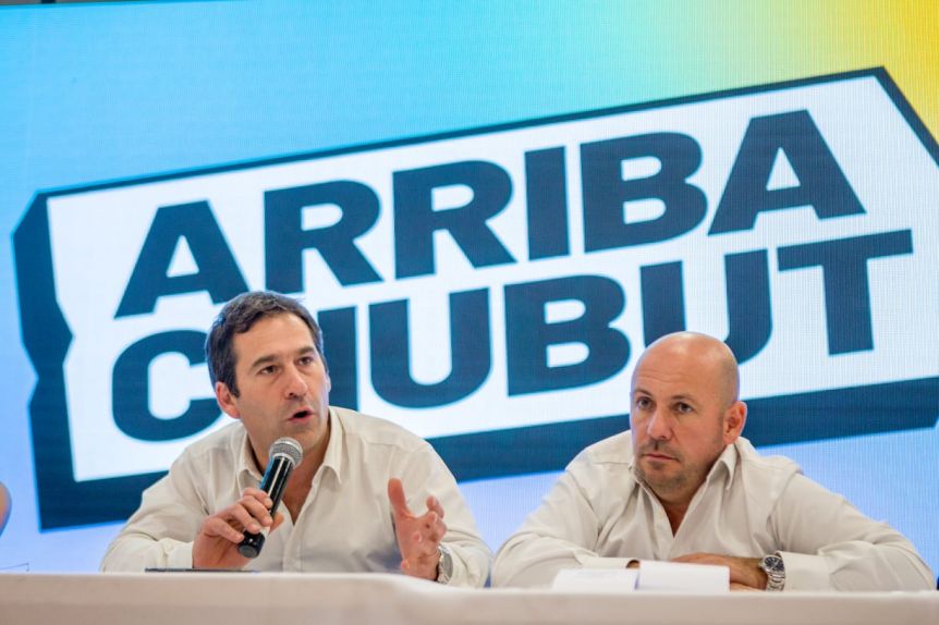 Luque y Sastre apuntan a superar la grieta y suman ocho partidos políticos al Frente Arriba Chubut