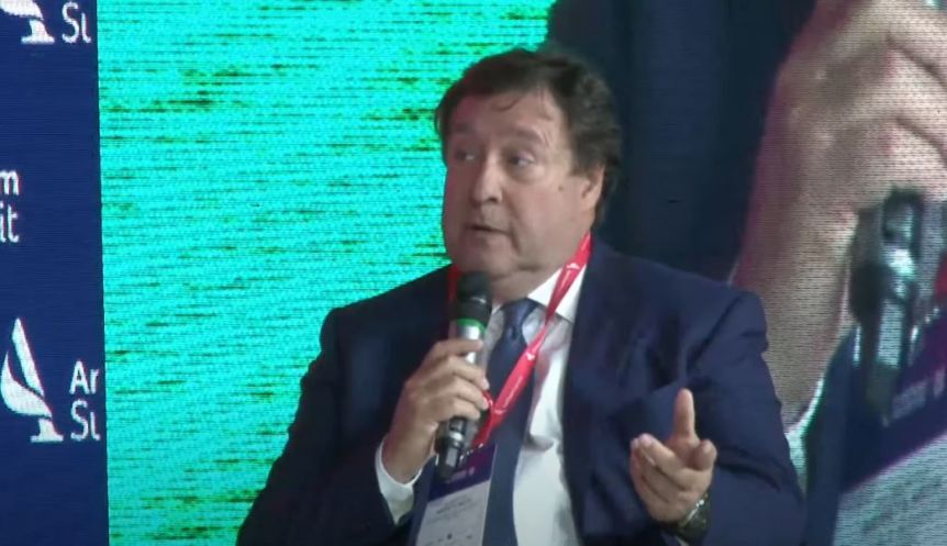 Weretilneck propuso trasladar el “Gran Acuerdo” al campo nacional