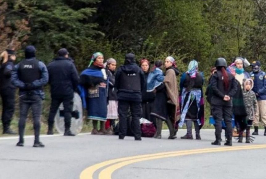 Dictaron la excarcelación de las mujeres mapuches detenidas durante los desalojos en Villa Mascardi