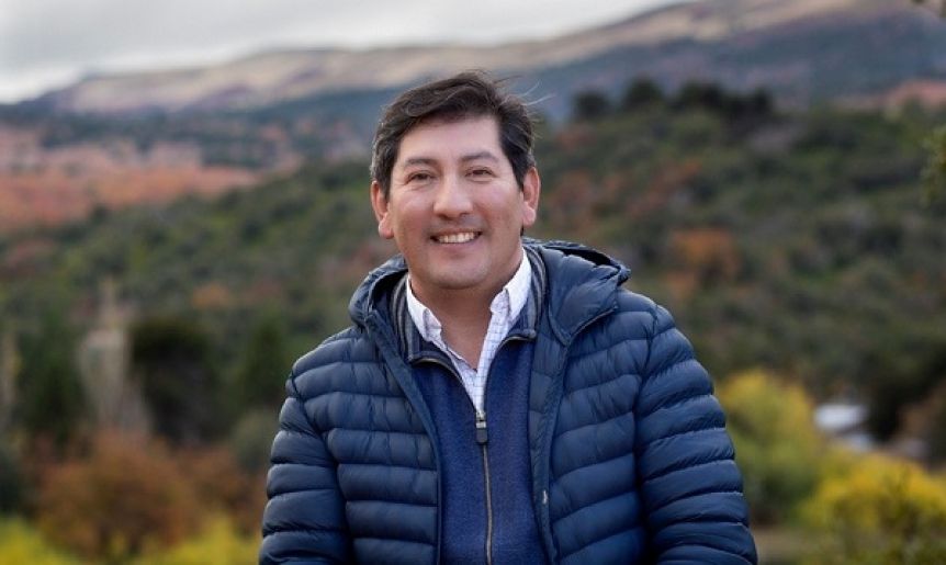 Sandro Badilla encabezaría la lista de precandidatos a diputados nacionales del MPN