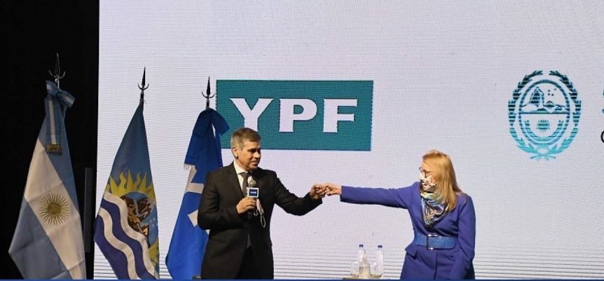Pesos pesados: Alicia Kirchner y Pablo González, los candidatos de unidad al Senado