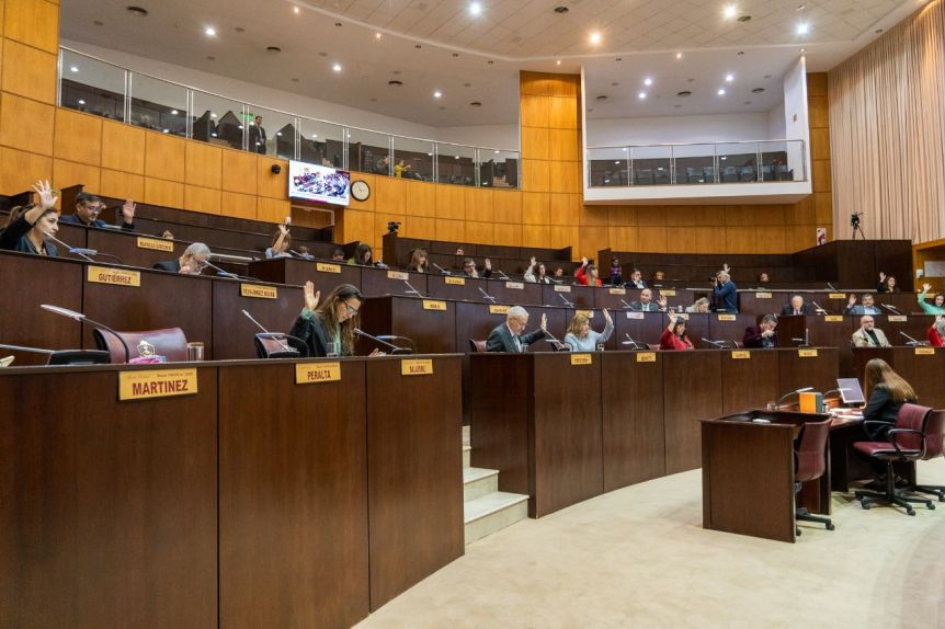 La Legislatura rechazó la decisión de Nación de administrar las represas hidroeléctricas