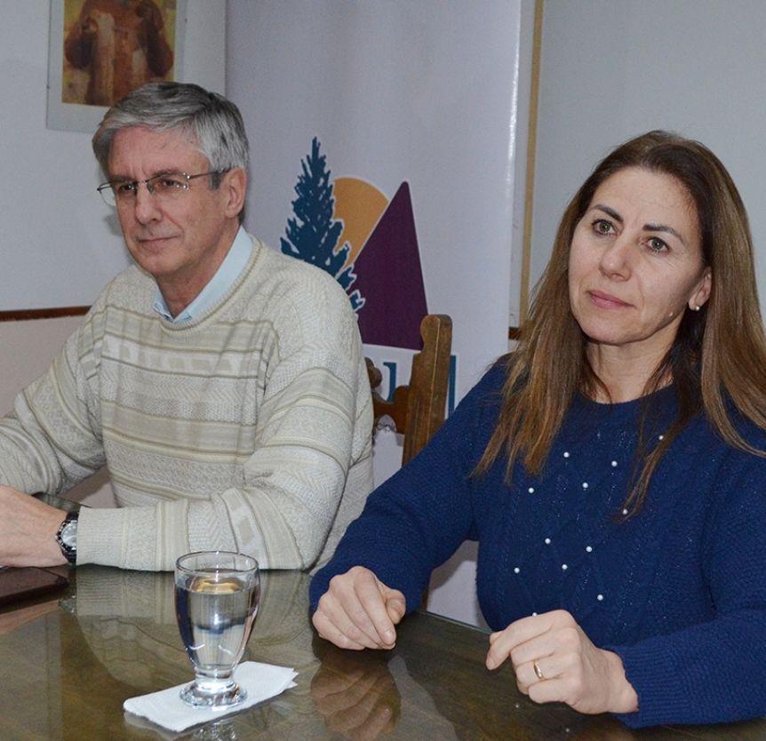 Escándalo: candidata acusó al Intendente de cobrar un canon para dar audiencia a los vecinos