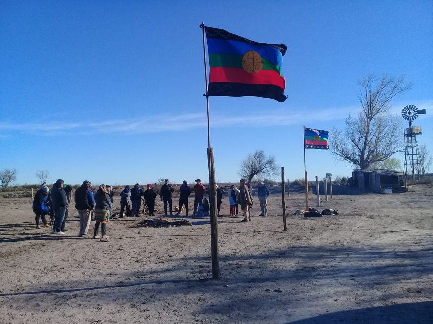 Un juez ordenó suspender la actividad minera en territorio Mapuche