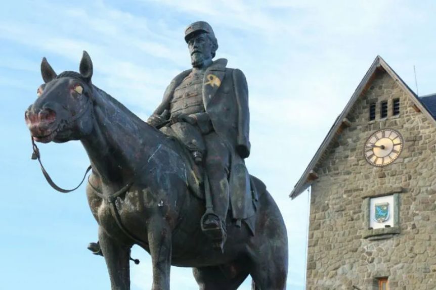 La polémica por el monumento a Roca dividió las aguas de JSRN