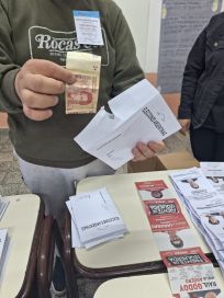 Fiscales sordos, polenta en el cuarto oscuro y un megaoperativo para que L-Gante vote