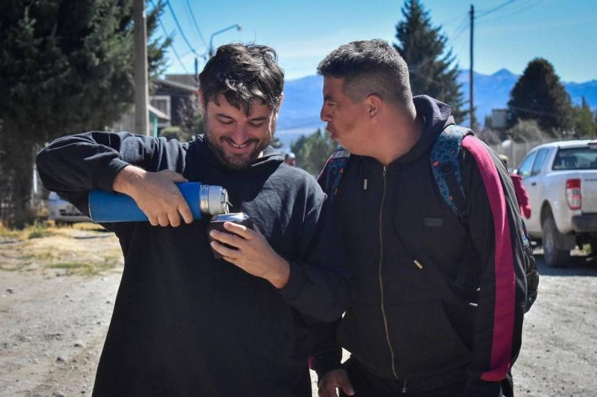 En una localidad patagónica Grabois arrasó en la interna con más del 45% de los votos