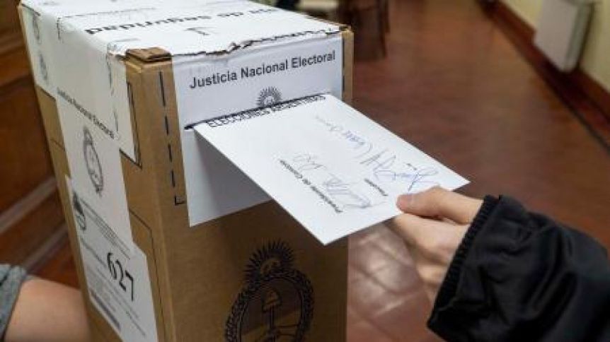 Comenzó el escrutinio definitivo y la ajustada diferencia podría mover la aguja legislativa