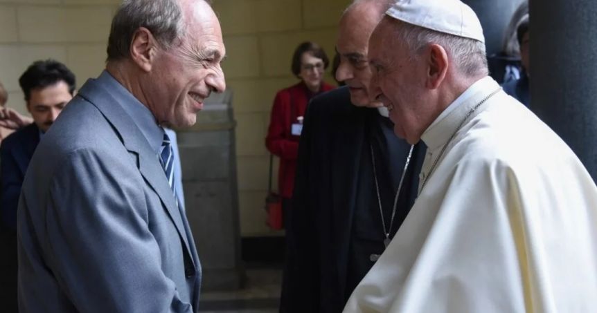 El papa Francisco nombró al exjuez de la Corte Zaffaroni en un nuevo organismo vaticano