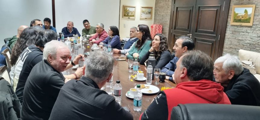Tras la derrota provincial el kirchnerismo muestra unidad rumbo a octubre