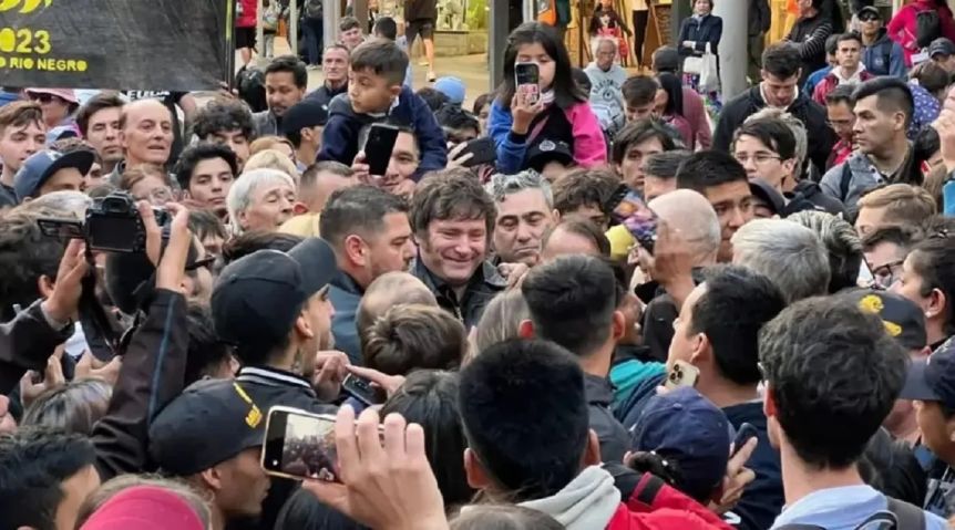 Milei sin techo: sigue creciendo en Río Negro y su intención de voto rozaría el 45%