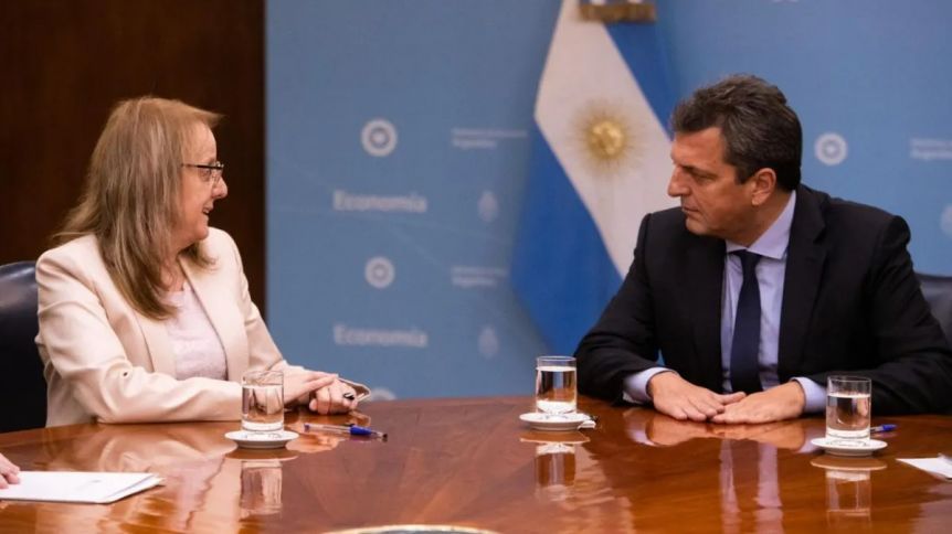 El Ejecutivo de Alicia Kirchner no pagará la suma fija propuesta por Sergio Massa