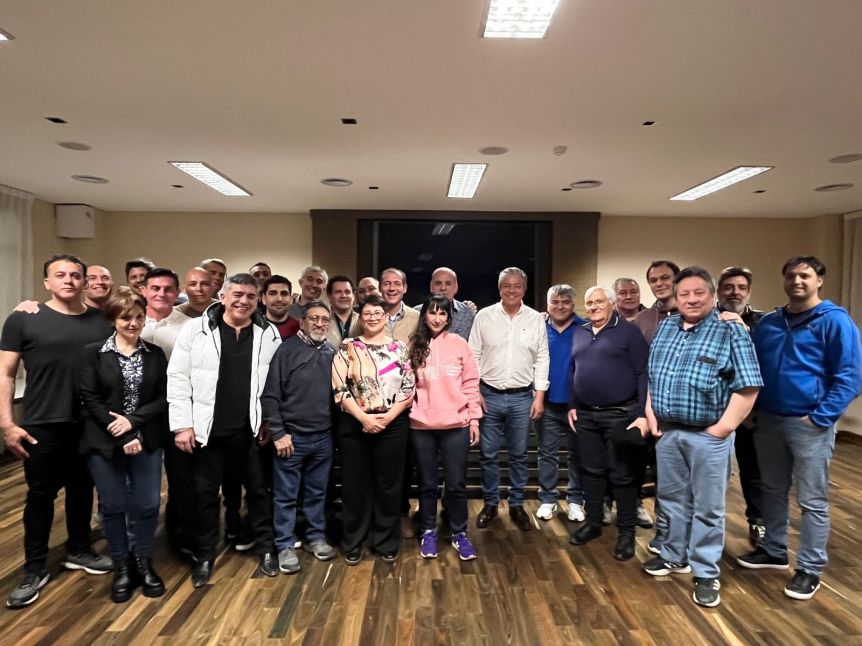 Figueroa fortalece lazos con gremios afiliados a la CGT