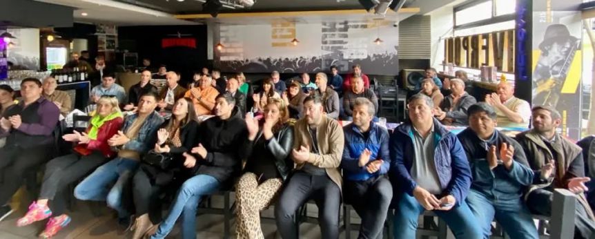 Referentes libertarios pisan el acelerador rumbo a las elecciones del 22 de octubre