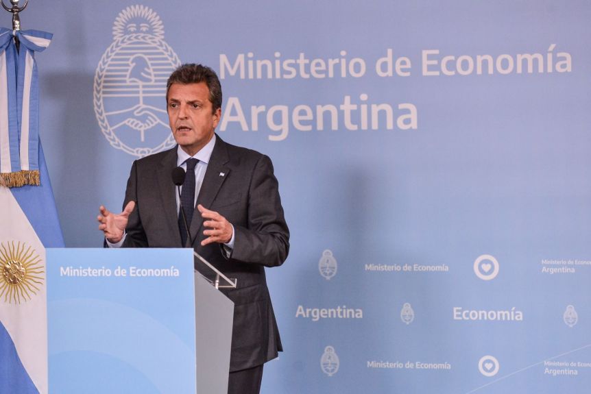 Massa anunció la devolución del IVA para trabajadores, jubilados y monotributistas