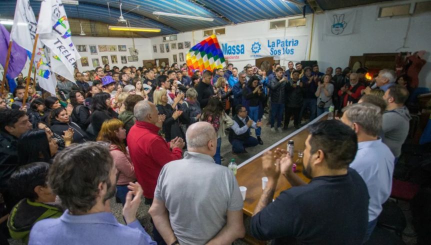 Glinski redobló la apuesta y volvió a llamar a la militancia a votar por Sergio Massa