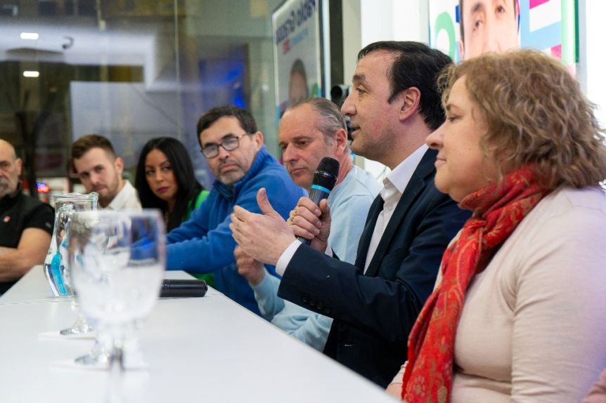 Grasso terminó de presentar a su tropa para apostar por la reelección en Río Gallegos
