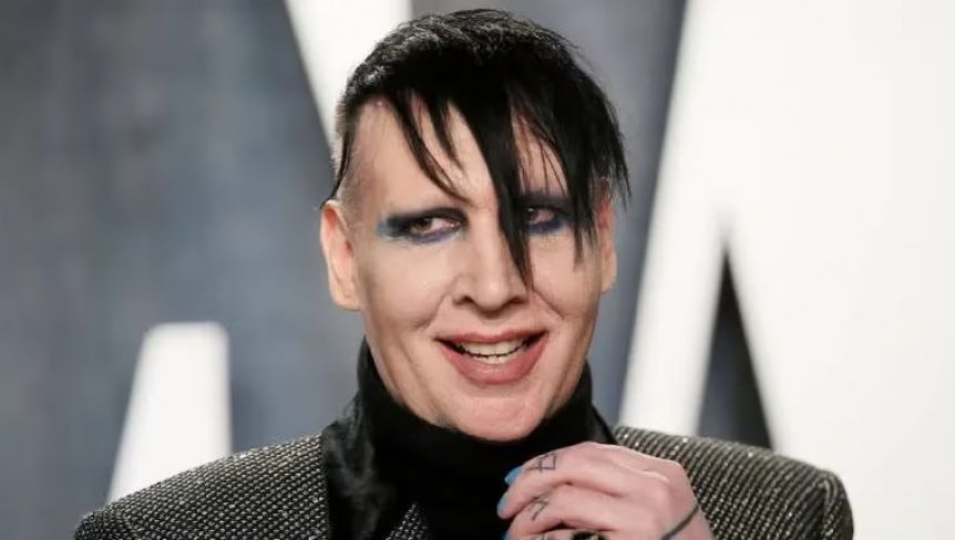 Marilyn Manson fue sentenciado por un accionar desagradable hacia una camarógrafa