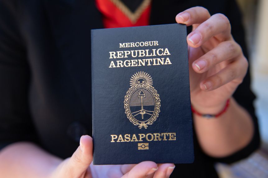 Adiós a la visa en el pasaporte: toda la información sobre cómo entrar a Estados Unidos