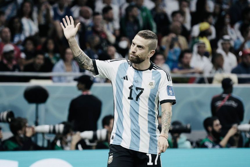El Papu Gómez evalúa retirarse del fútbol profesional tras quedar desplazado de la selección: qué dijo