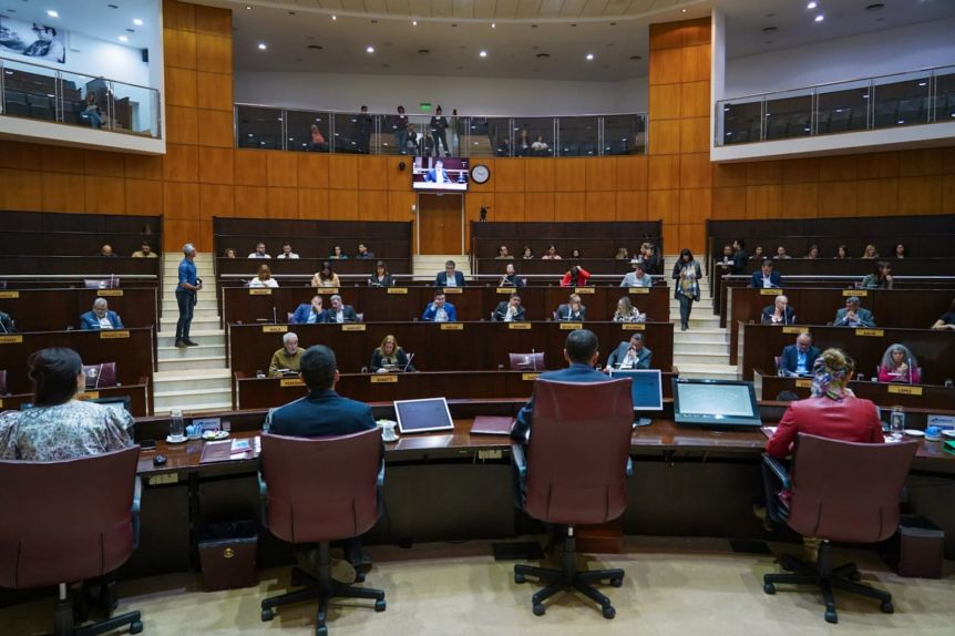 Es ley el Fondo Estabilizador de Presupuestos que retendrá un 3% de la coparticipación
