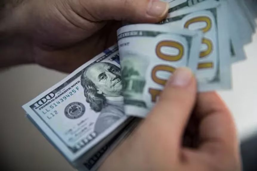¡Pum!, para arriba: el dólar blue marca un nuevo récord y se ubica en los $ 800