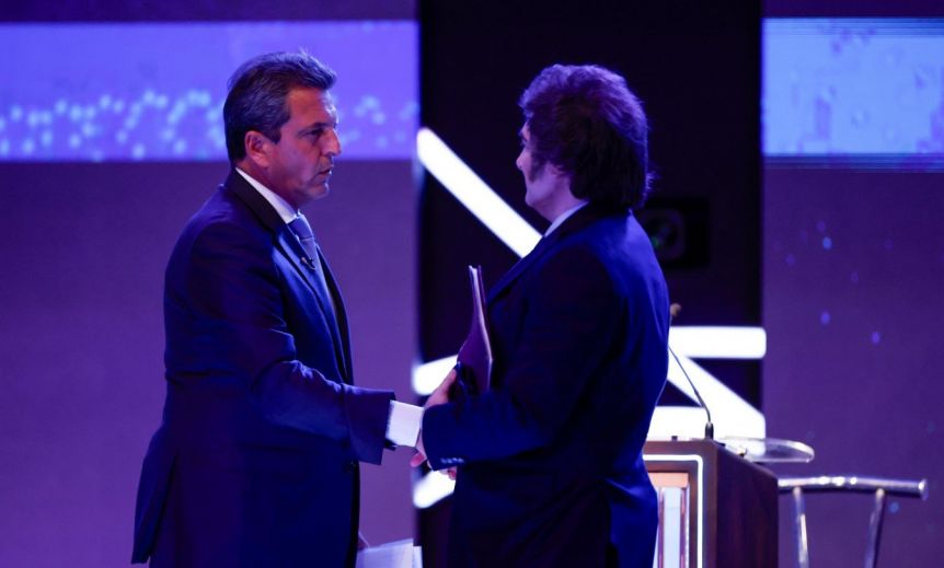 Con trajes de “moderados” Milei y Massa salen a cazar votos rumbo a la segunda vuelta