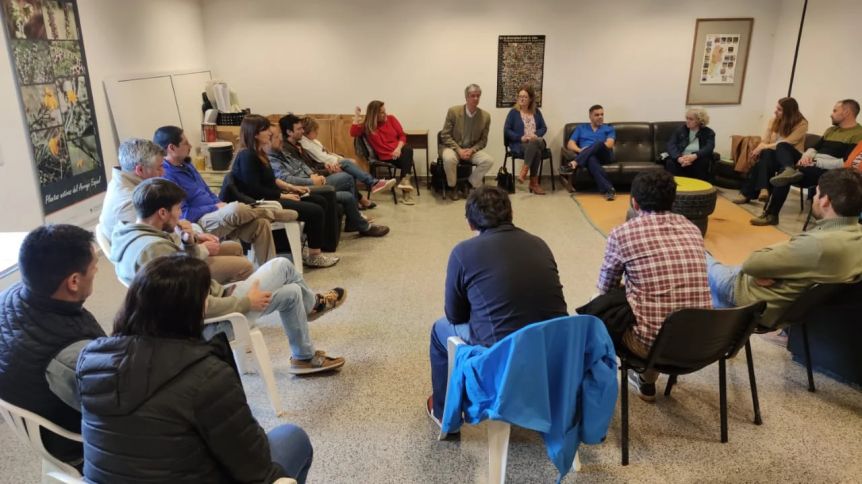 En Esquel ya se empezó a limitar la carga de combustibles ante el desabastecimiento