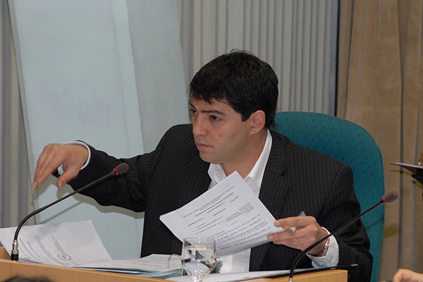 “Es el mensaje de un gobierno centralista”