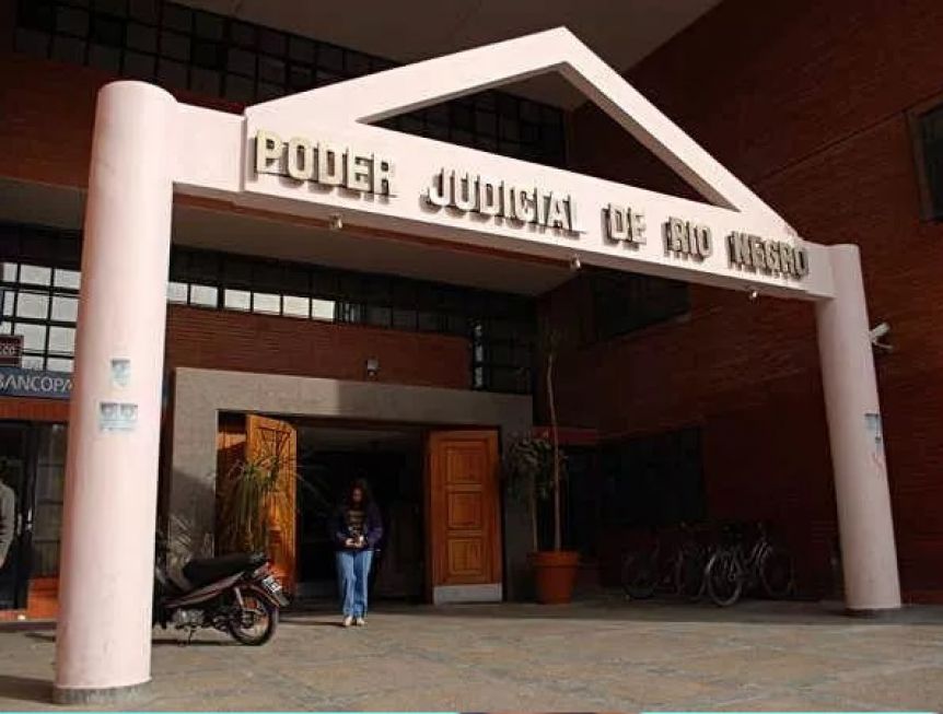 Odarda denunció al STJ por presuntos delitos de acción pública en el caso Lago Escondido