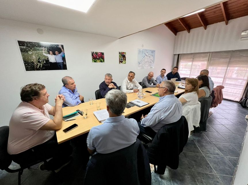 A días de asumir la Gobernación, Weretilneck le dio forma a su futuro Gabinete