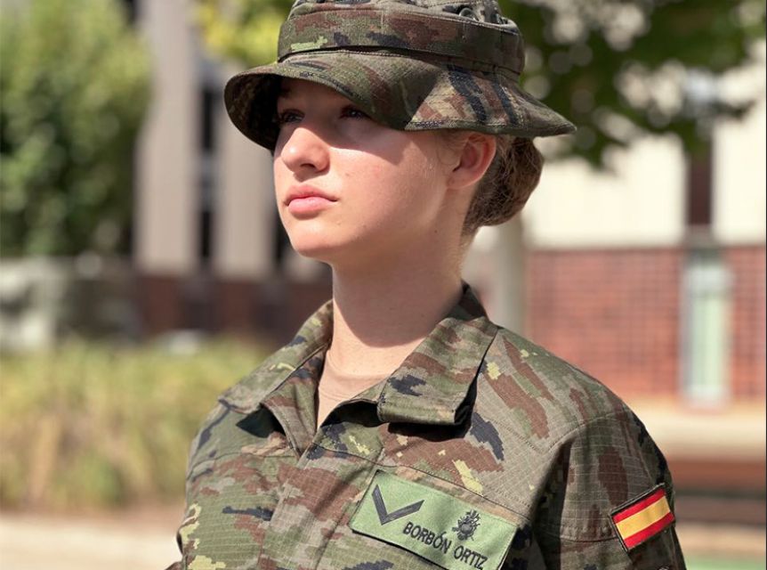 Escándalo: la princesa Leonor reprobó su ingreso a la Academia Militar