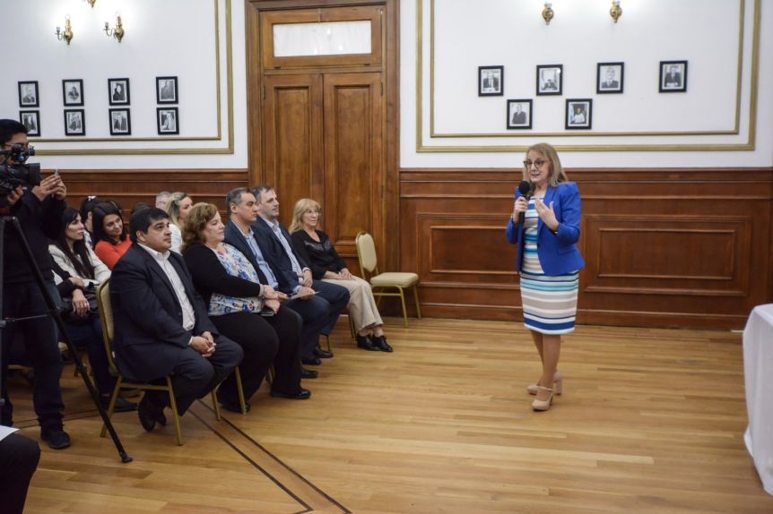 Salud, servicios y recursos: una de las últimas releídas de la gestión de Alicia