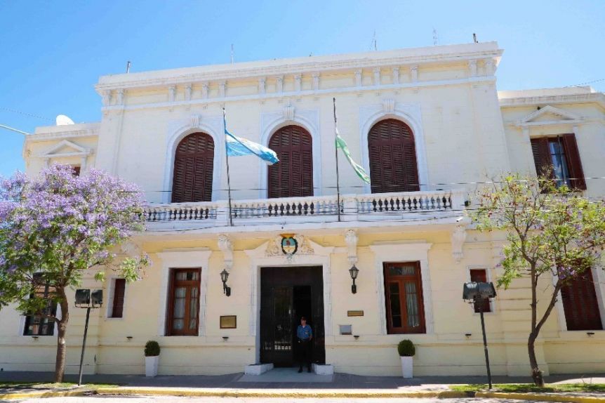 Cuál es la imagen que tiene el gobierno provincial para los rionegrinos