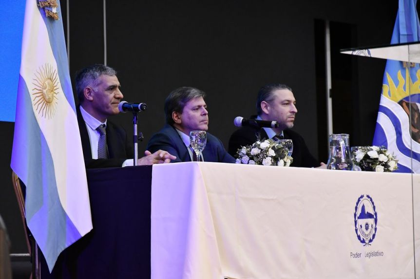 Quiénes son las nuevas autoridades en la Legislatura