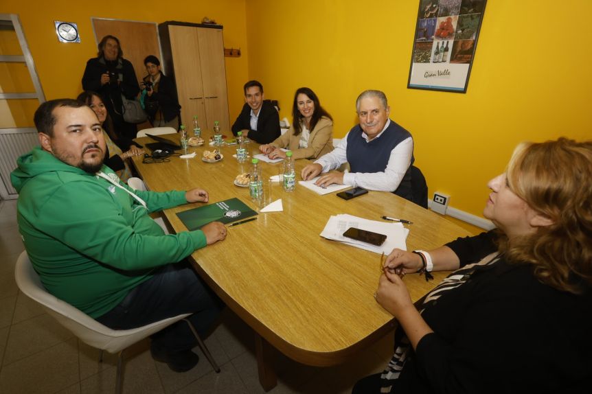 Paritarias: el encuentro entre el Gobierno y los gremios pasó a un cuarto intermedio