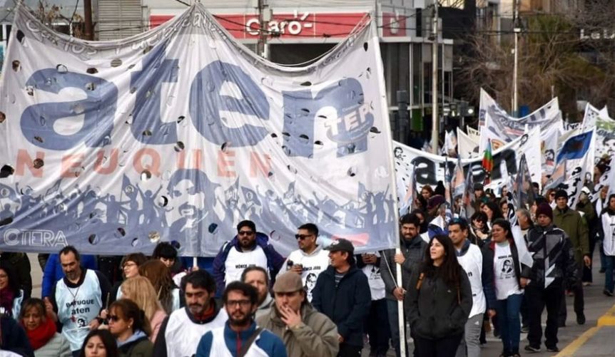 Los docentes se plantan frente al Decreto que aumenta los aportes jubilatorios