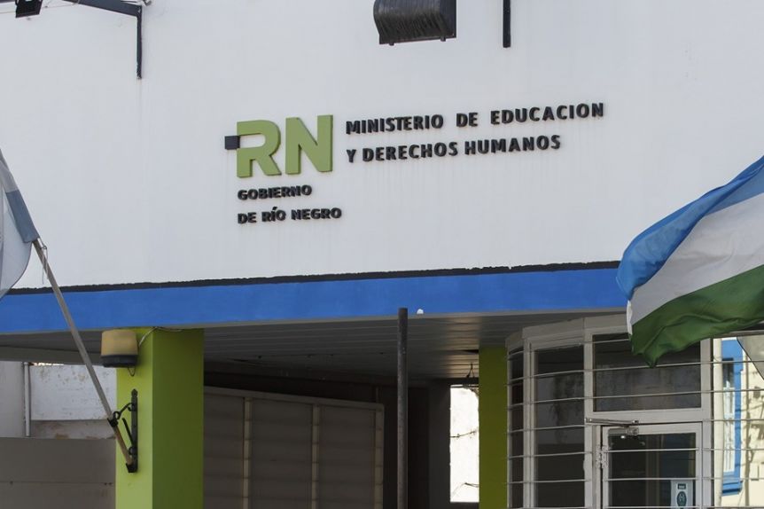 Peligra el inicio de clases: Nación suspendió el Fondo de Incentivo Docente