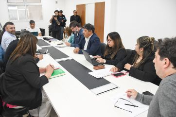 Paritarias, cuarto intermedio e incertidumbre: ¿arrancan las clases con normalidad?