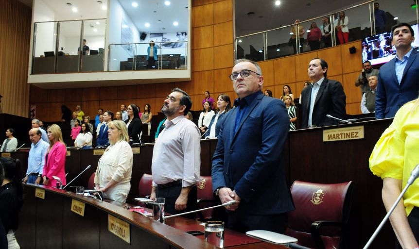 Diputados afines al oficialismo van por la modificación de importes tributarios