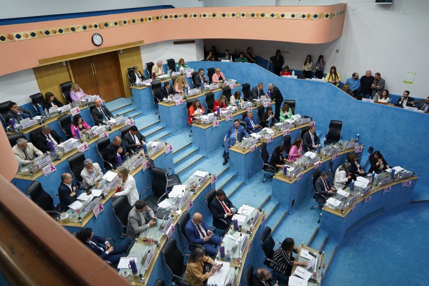 Dominguez sigue con la puja del bloque libertario en la Legislatura: “Ni Ariel Rivero ni Juan Martín nos representan”