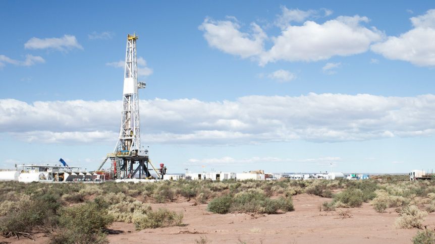 El Gobierno rionegrino oficializó la reversión en cuatro áreas hidrocarburíferas