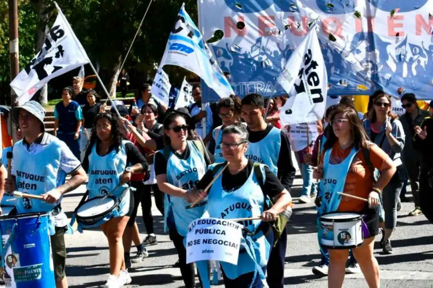 La otra cara de la moneda: en la Provincia no arrancaron las clases y crece la expectativa