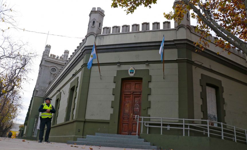 Provincia extiende el pago del bono a municipios que no reciben coparticipación